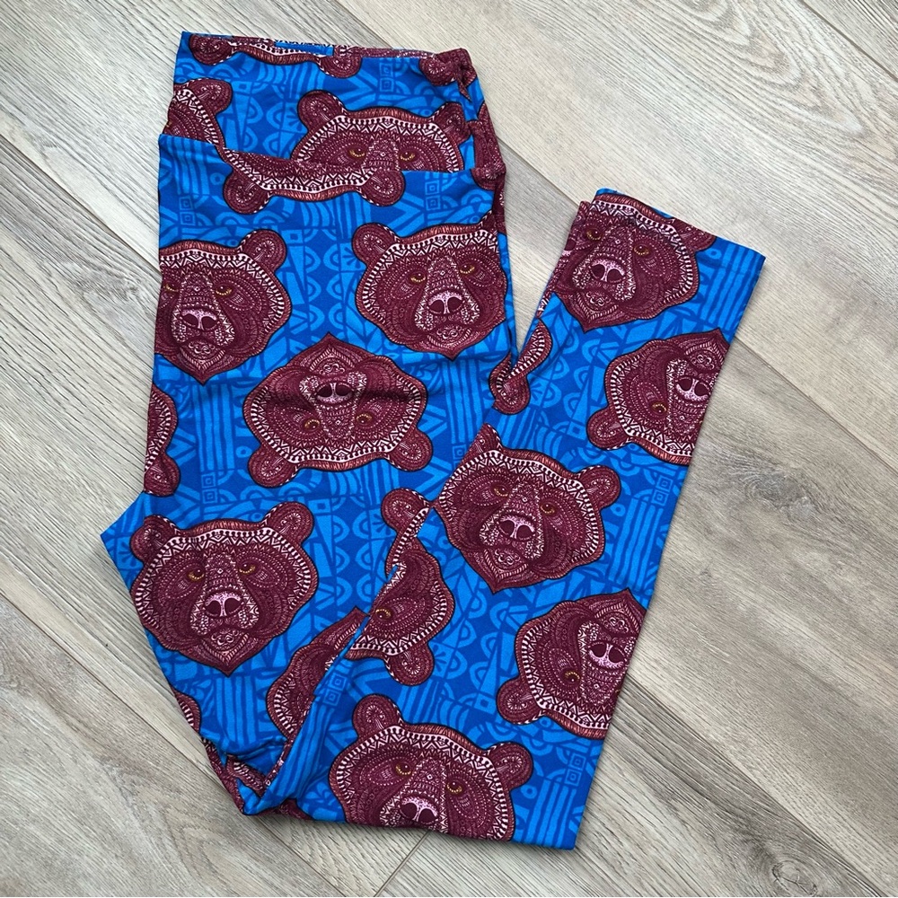 LuLaRoe Blue and Maroon Bear Pattern TC Leggings